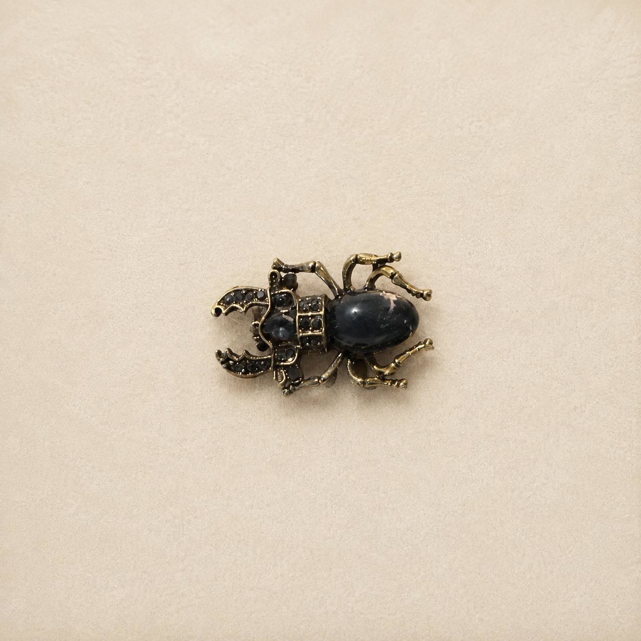 $9 Brooch