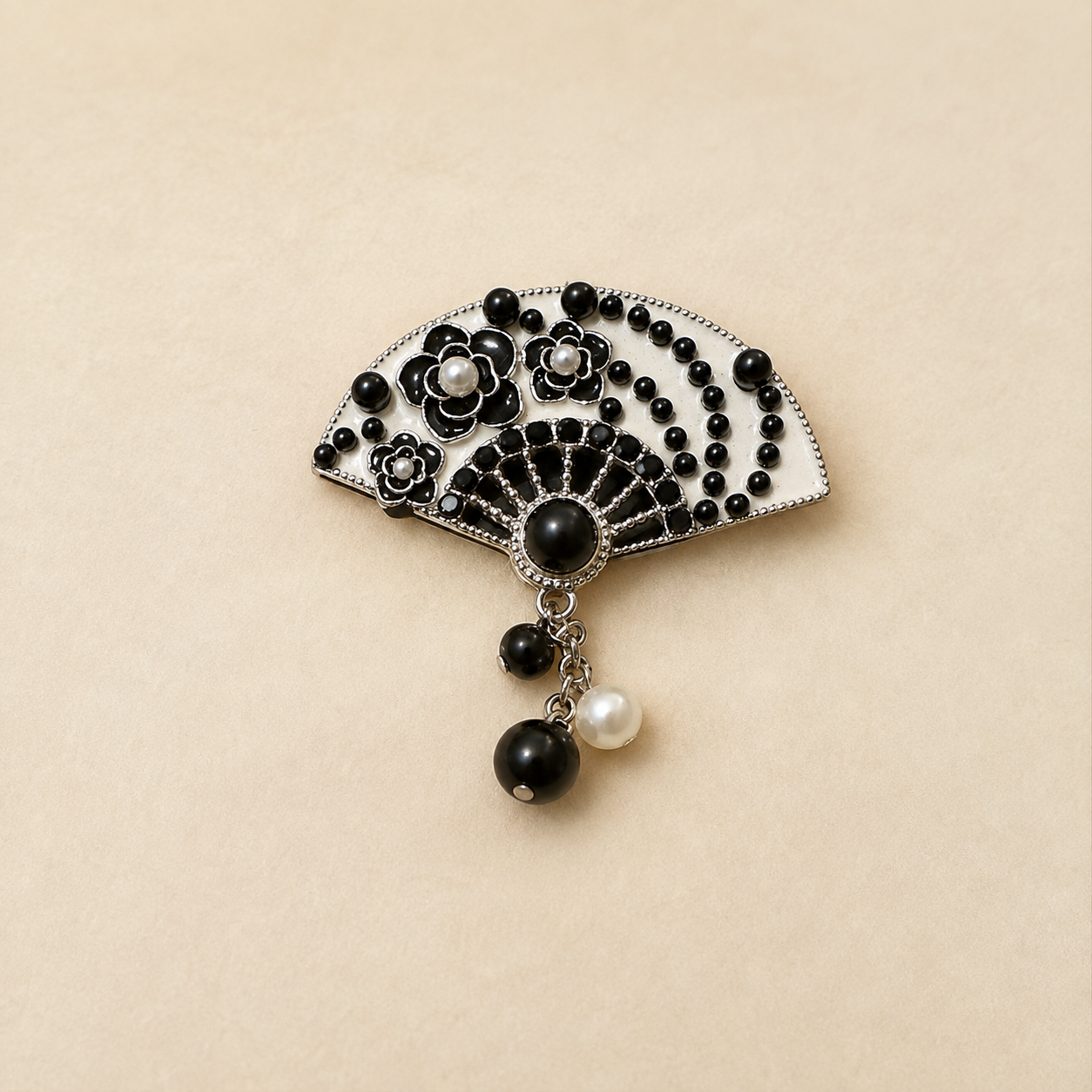 $9 Brooch
